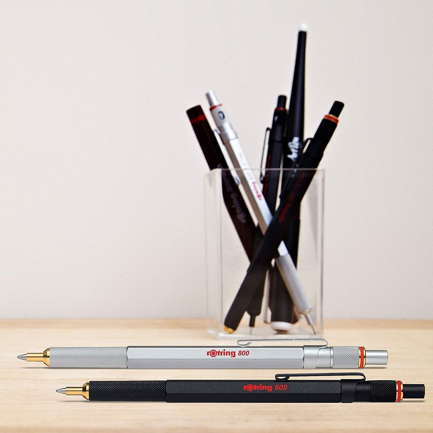 rotring-800-kugelschreiber-mittlere-spitze-schwarzer-schaft image 2