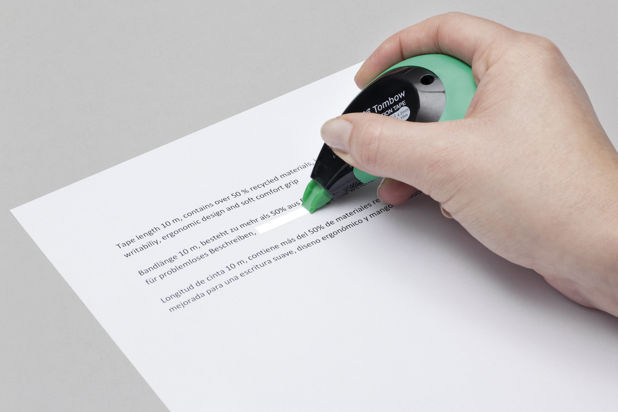 tombow-mono-ct-ye4-korrekturroller-4-2-mm-x-10-m-ergonomisch image 3